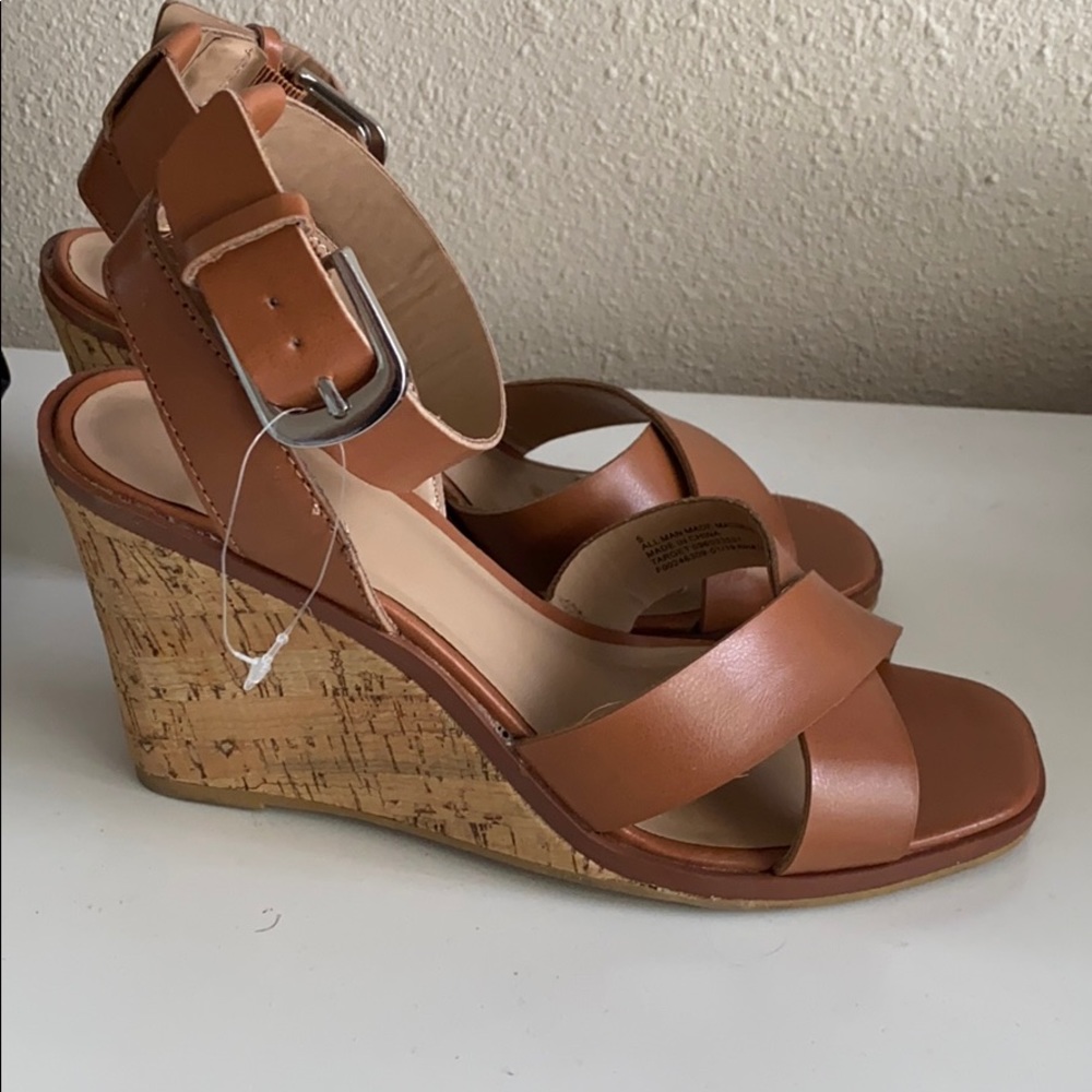 Wedge sandals